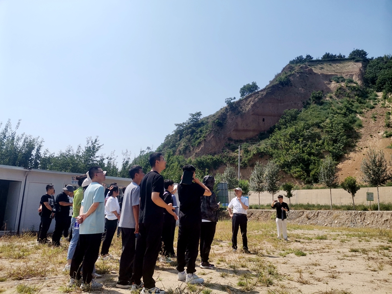 我公司持續(xù)推進(jìn)“鴻儒計(jì)劃”，保障技術(shù)支持服務(wù)高質(zhì)量開(kāi)展